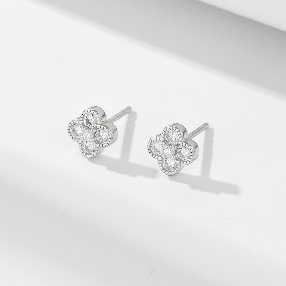 Clover Sparkle Studs